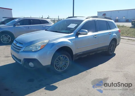 2014 Subaru Outback 2.5I Premium из США, поврежденный, VIN 4S4BRCCC6E3244162